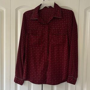 🌸3/$15 Le Lis Burgundy Long Sleeve Button-Up Blouse with Eyeball Pattern